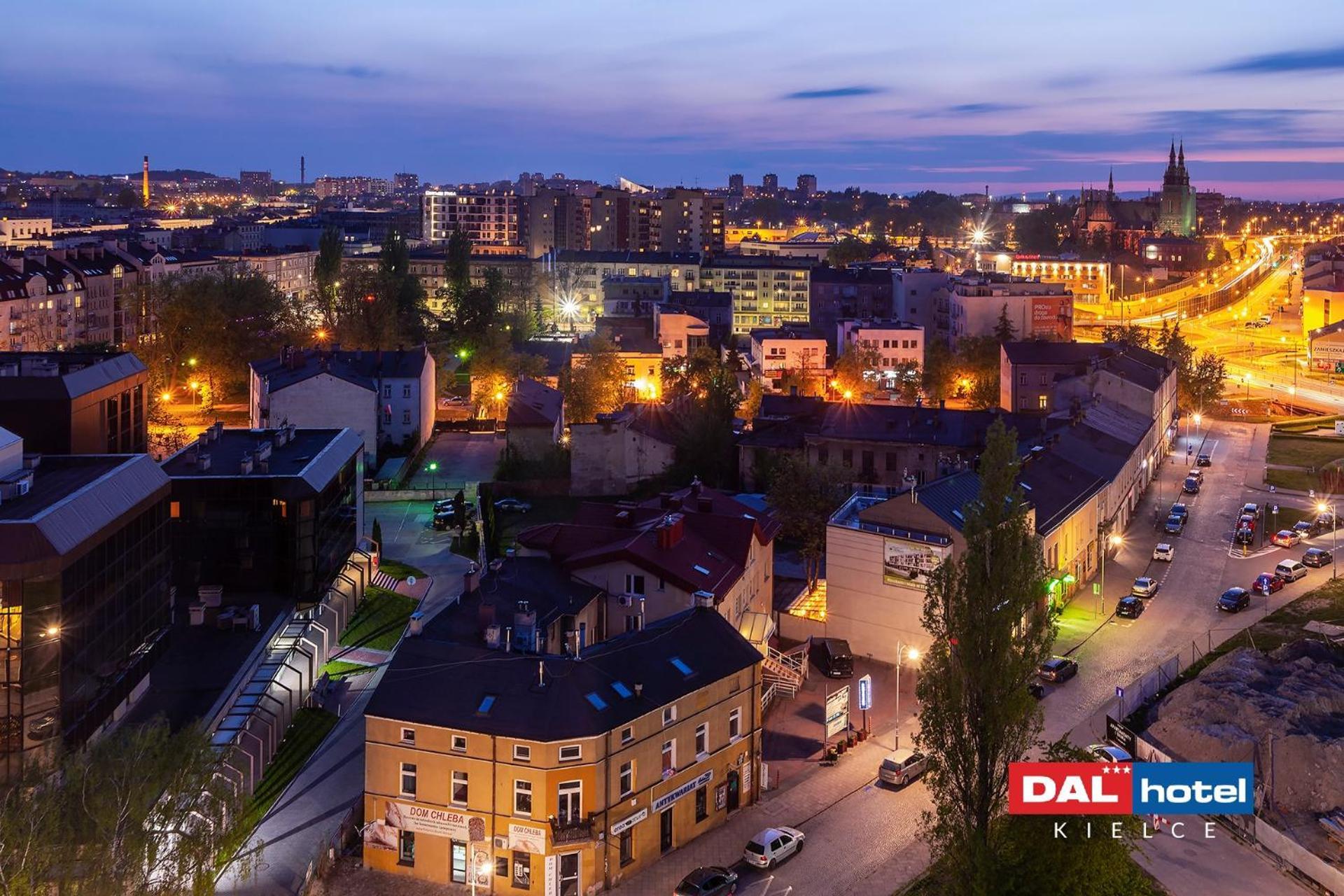 Hotel Dal Кельце Экстерьер фото