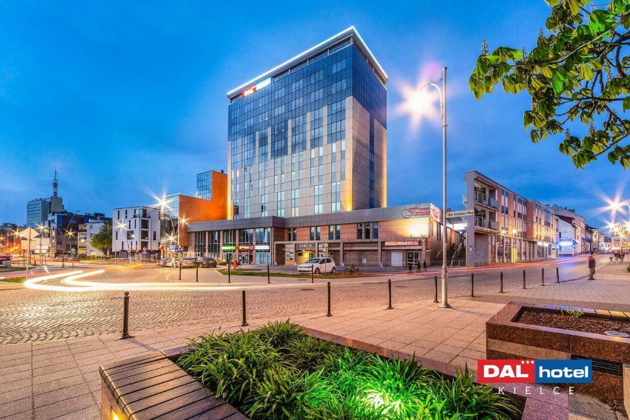 Hotel Dal Кельце Экстерьер фото